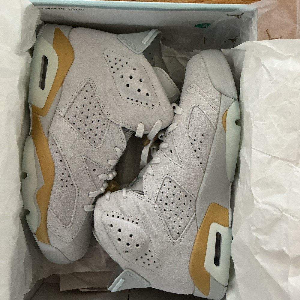 WMNS AIR JORDAN 6 Retro