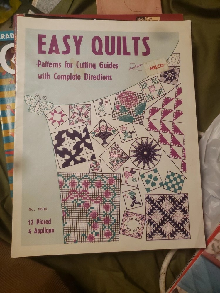 Vtg Aunt Martha's Quilt Patterns Booklet Easy Quilts 12 Pieced 4 Applique