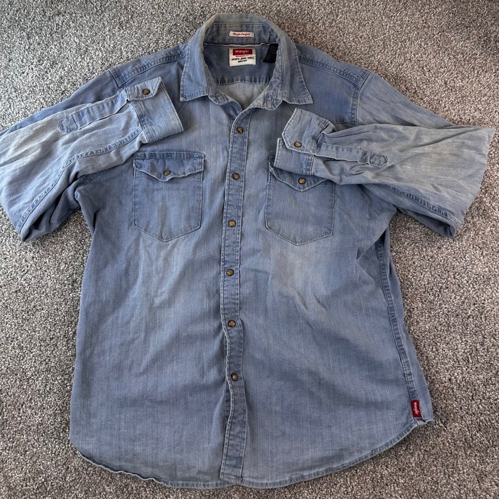 Wrangler Denim Pearl Snap Shirt Mens Large Light Wash Flex for Comfort READ