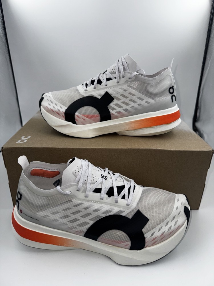 On Womens Cloudboom Strike White Black Running Shoes Sneakers Size 9