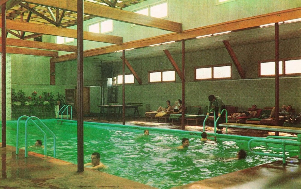 Eastover Resort Swimming Pool - Lenox Massachusetts MA - Postcard