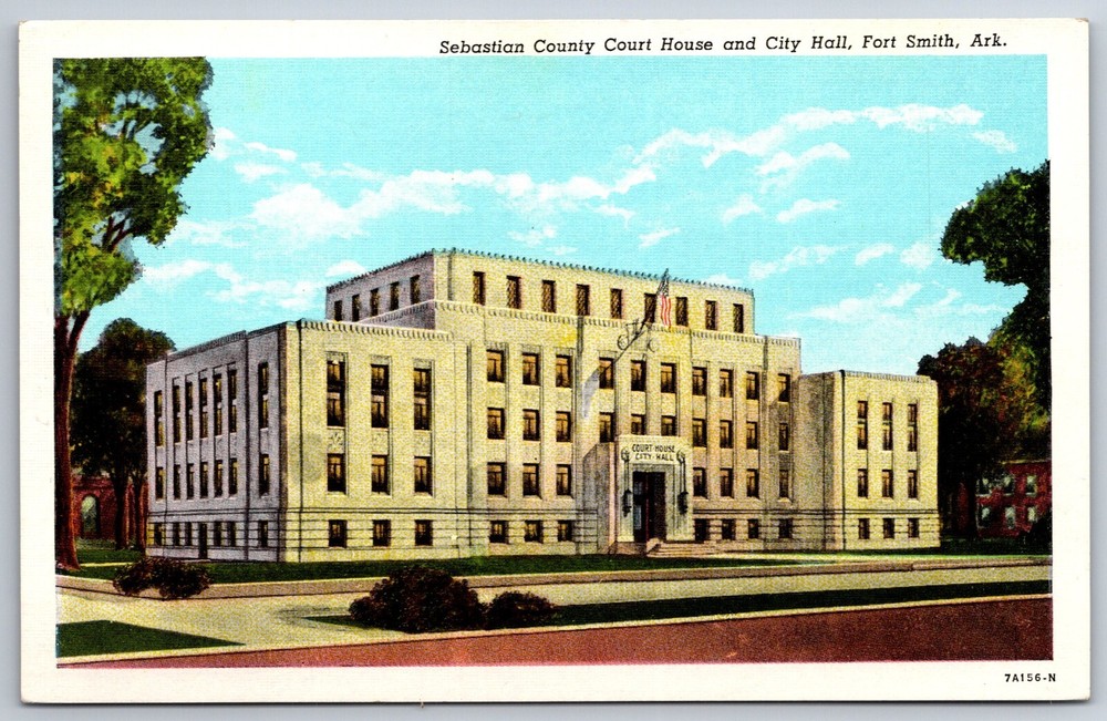Fort Smith Arkansas~Sebastian County Court House & City Hall~Vtg Linen Postcard