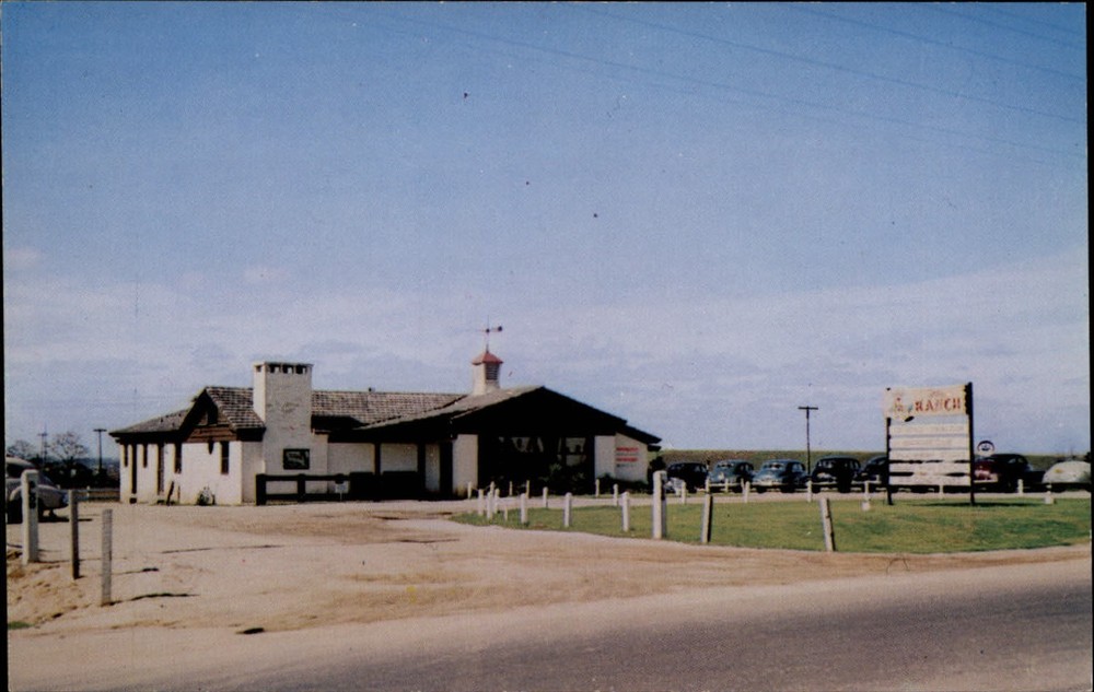 The Ranch restaurant ~ Montgomery Alabama ~ 1940s-50s cars ~ vintage postcard