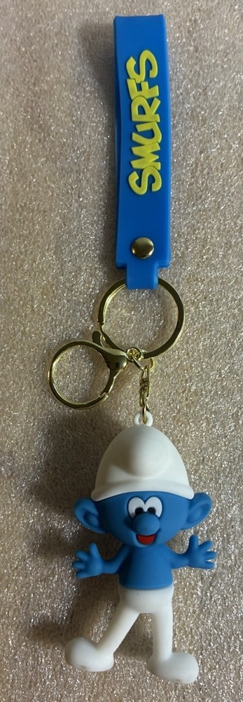 Smurfs Cartoon Character Blue Plastic Keychain with Detachable Keyring