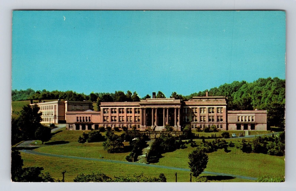 Fairmont WV-West Virginia, Fairmont State College Campus, Vintage Postcard