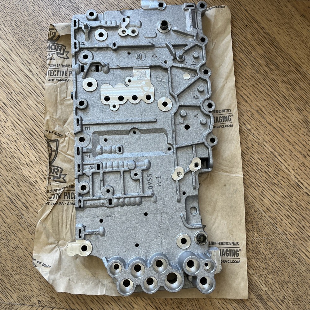 GM Automatic Transmission Valve Body Upper 24240961