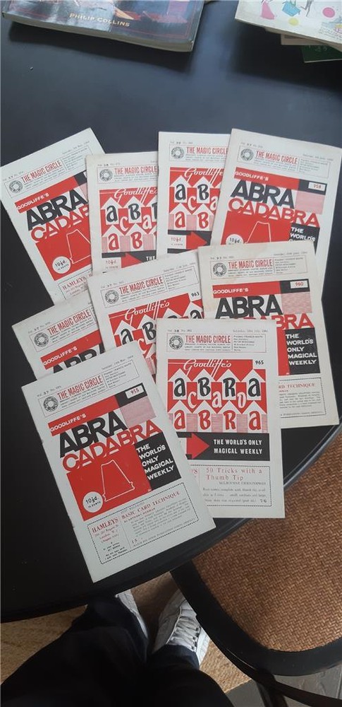 9 x Goodliffe's Abracadabra Magic Circle Magazines x 9 Issues-image