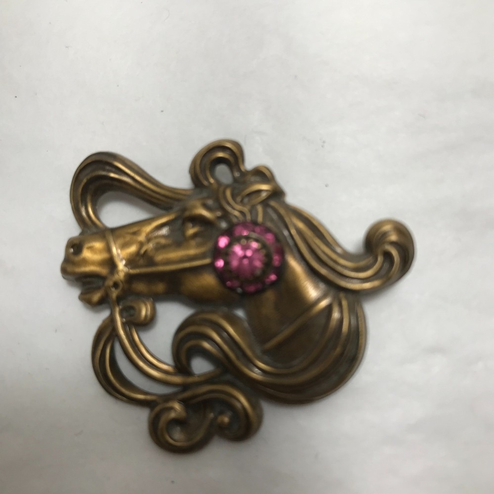 Equestrian Vintage Horse Head & Rose Quartz imitation Stones Lapel Pin Brooch