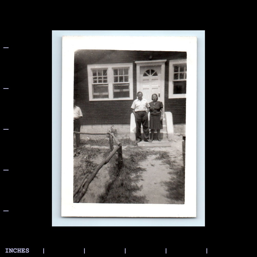 Old Vintage Photo MEN WOMAN STANDING OUTSIDE HOUSE