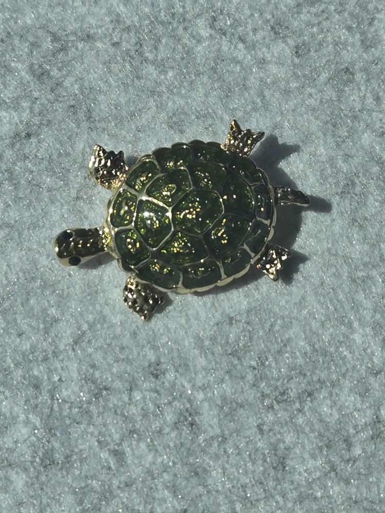 Vintage Gold  Tone Turtle Brooch Green Enamel Sea Turtle  Coastal Ocean Jewelry