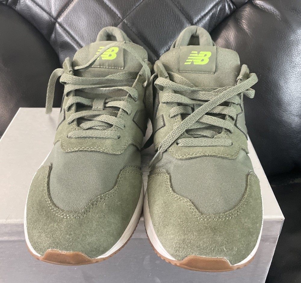 New Balance Womens Fresh Foam X70 V1 Green Running Shoes Sneaker Sz 11  Men 9.5