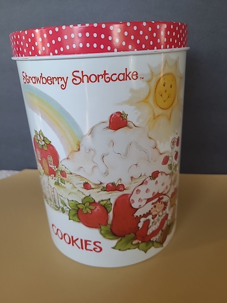 Vintage Strawberry Shortcake 7½