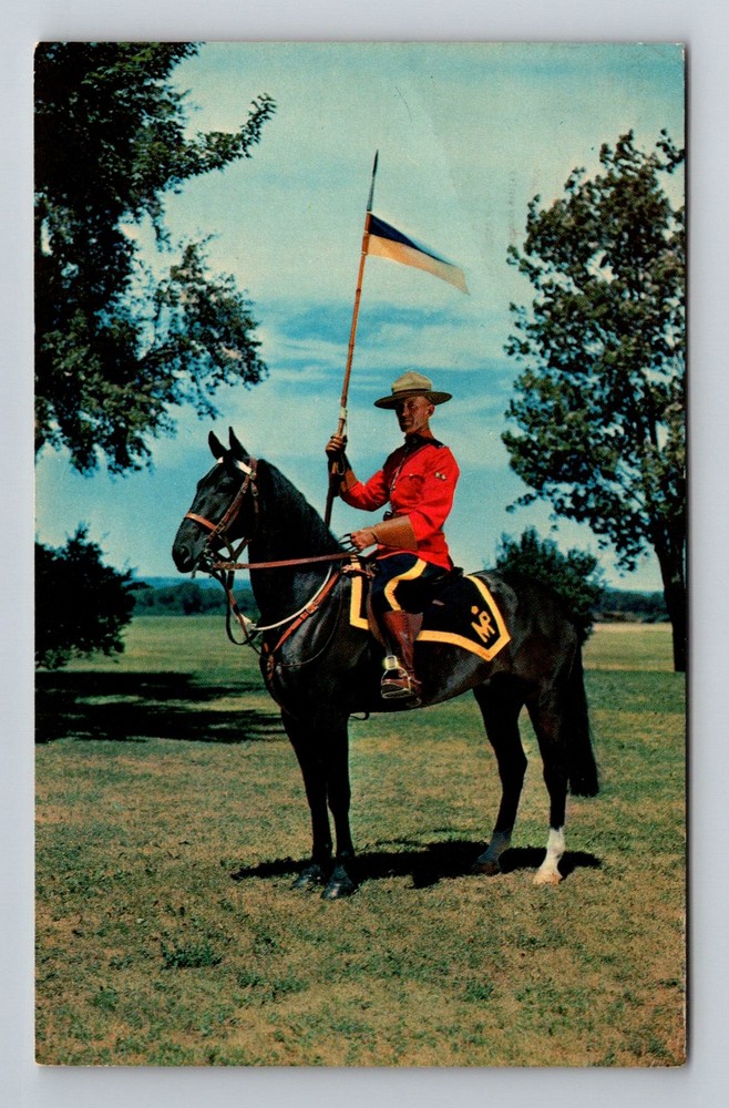 Canada- Royal Canadian Mounted Police Souvenir Old Postal Vintage c1972 Postcard