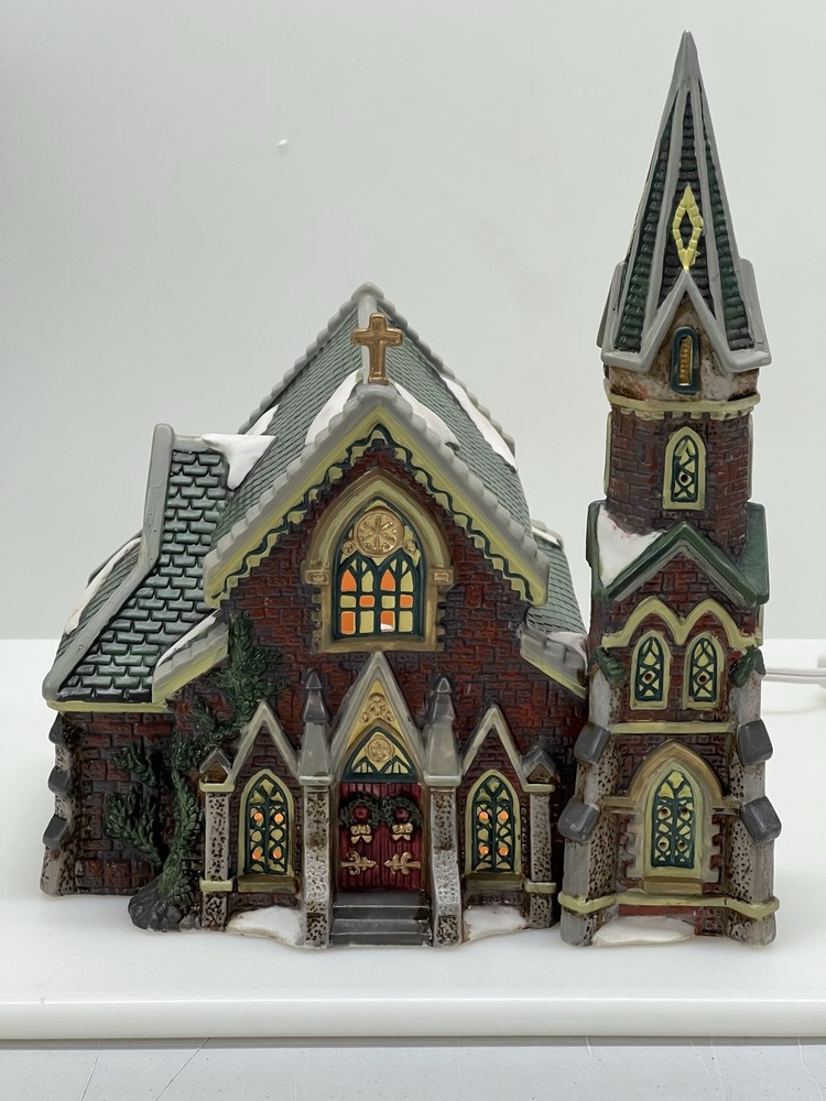 Dickens Collectables Wedding Chapel Victorian Series Lighted House Mint 1998