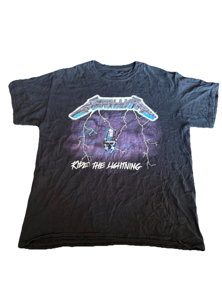 Metallica Ride the Lightning Black Graphic Logo Crew Neck Short Sleeve T-Shirt