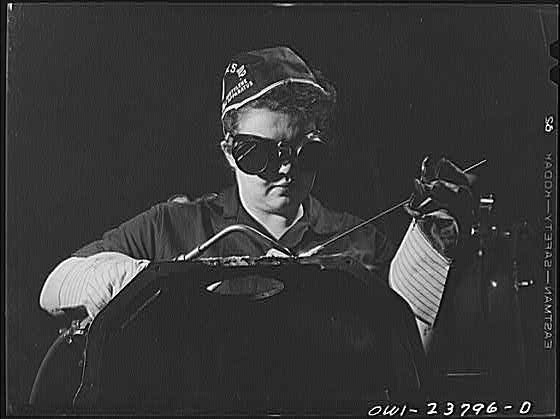 Photo:Buffalo New York 1940s Woman Aircraft Factory Worker Attending