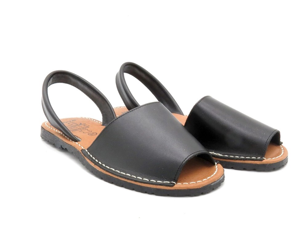 Women's Premium Flat Sandals Black Padded Avarca Menorquina Leather Spanish