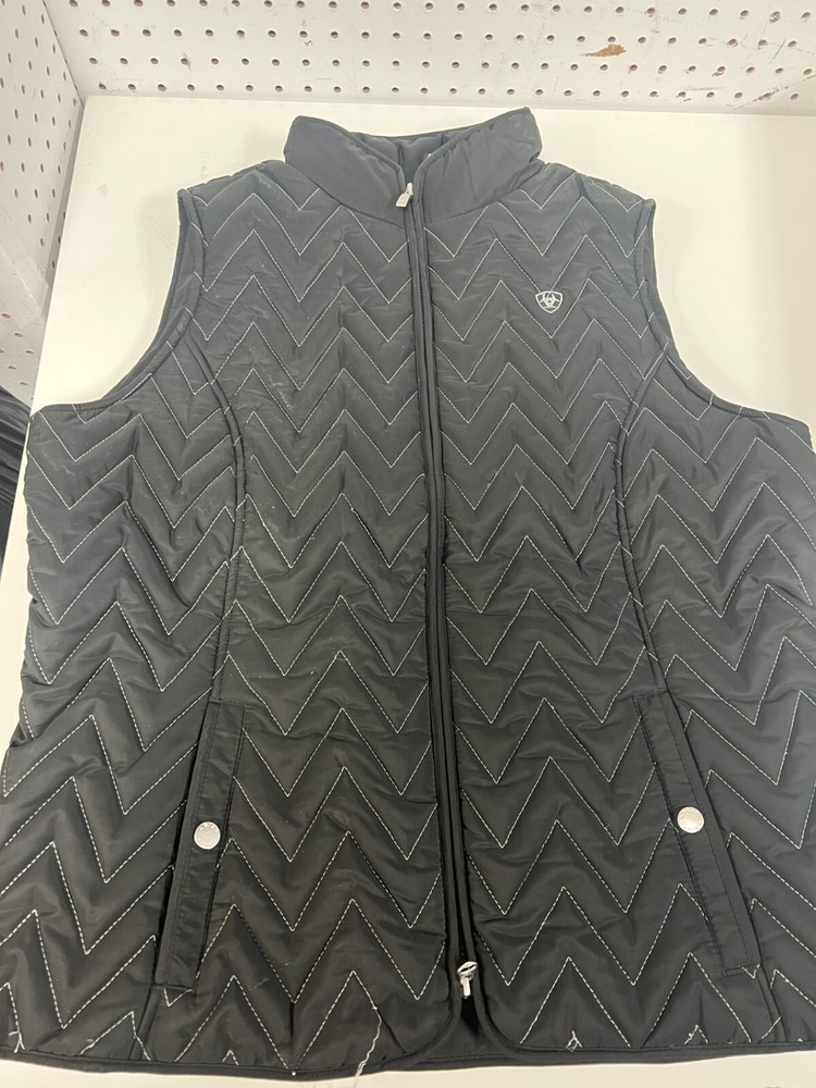 Ariat Women's Standard Ashley Black Insulated Vest, X-large.