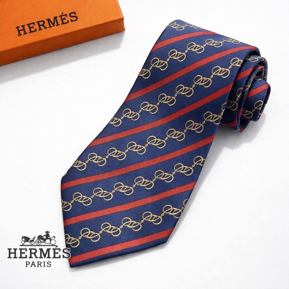HERMES Necktie Tie Navy All over chain pattern 100% Silk Made in France Men's
