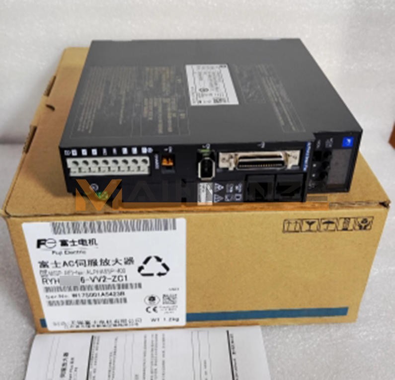 One NEW Fuji RYH201F6-VV2-ZC1 AC Servo Drive