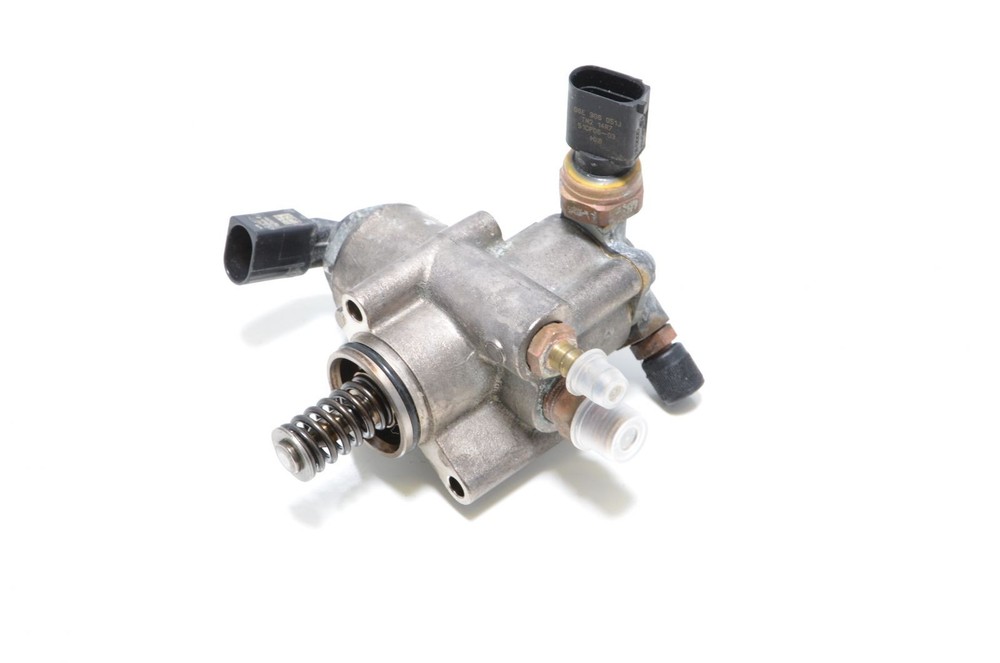 Fuel Pump High Pressure Pump 2.0 TFSI TSI Audi A3 TT Seat VW Golf 06F127025H