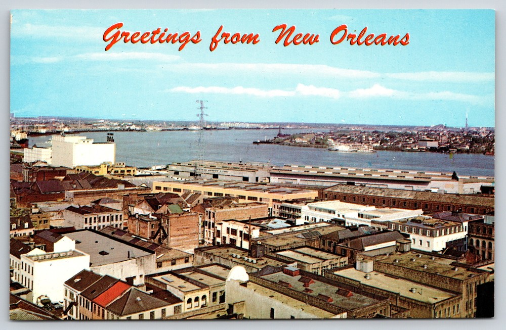 New Orleans Louisiana~Greetings~French Quarter & Mississippi River~Vtg Postcard
