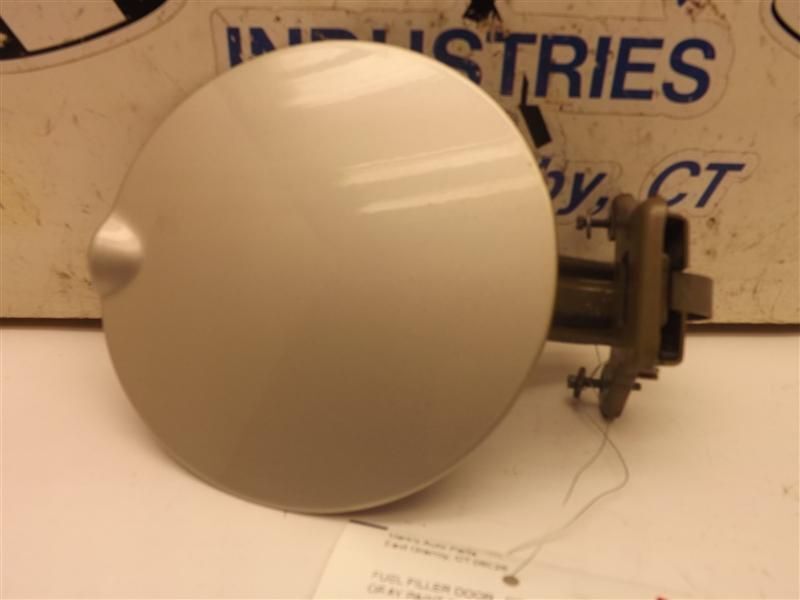 FREESTAR  2005 Fuel Filler Door 158232