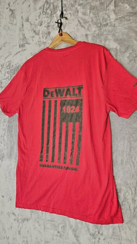DeWalt T-Shirt Mens M  Guaranteed Tough Redmond