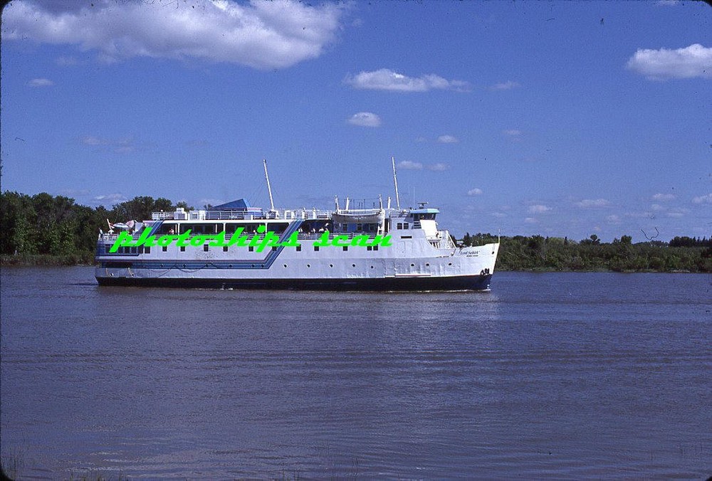 1  slide of Canadian-flag Manitoban Govt 1969-built ferry LORD SELKIRK II