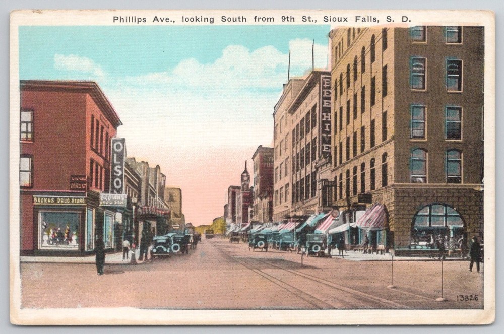 Phillips Ave Sioux Falls SD Vintage Postcard - 1910s Street Scene & Cars