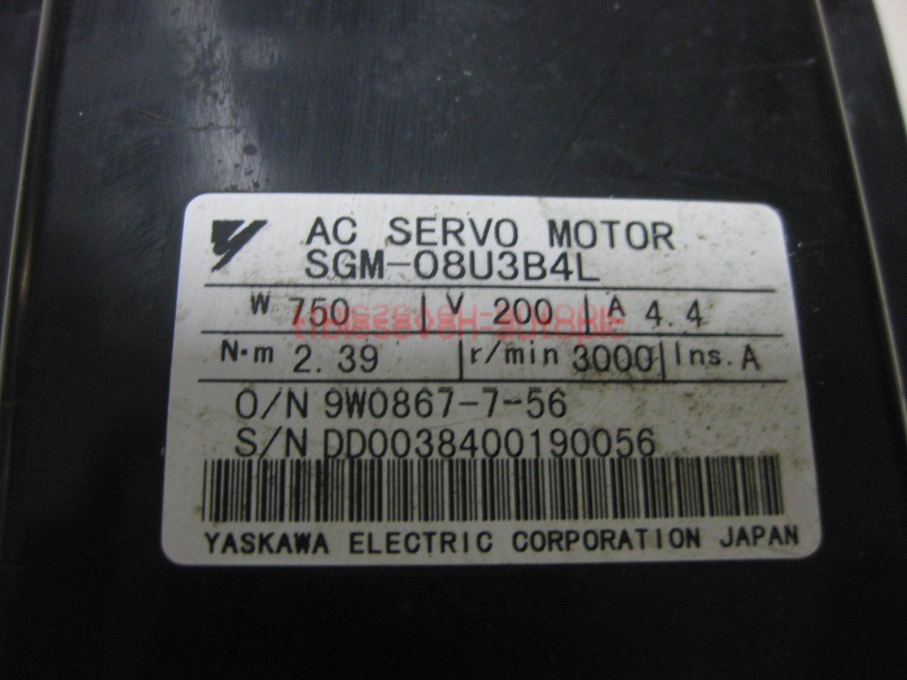 ONE  YASKAWA Servopack SGM-08U3B4L AC Servo Motor 750W 200V 4.4A