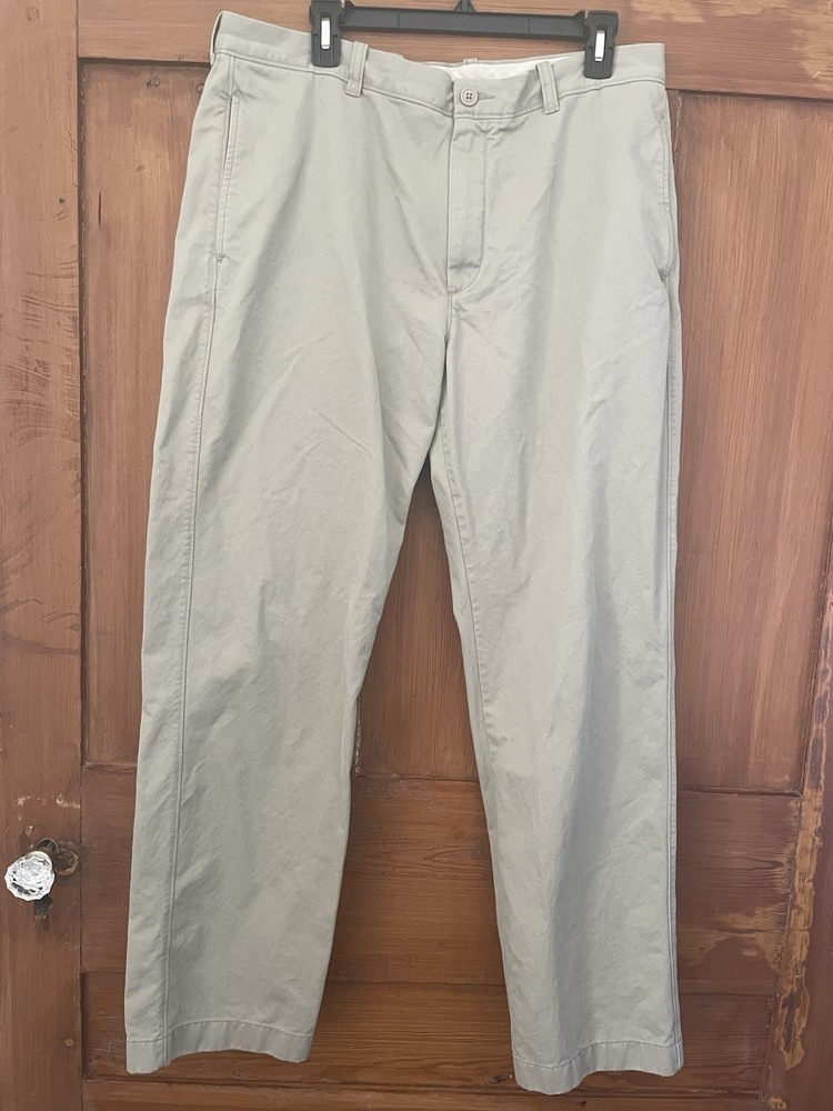 Men’s JCrew Broken In Chino Ivory Light Khaki Pants Size 36/32