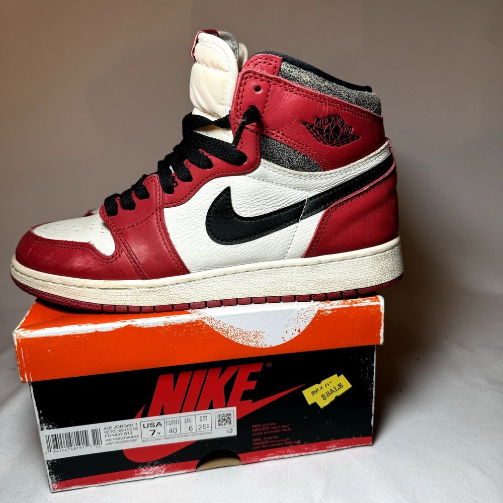 Nike Air Jordan 1 Retro High OG GS Chicago Lost & Found Men's Shoes - Size 7
