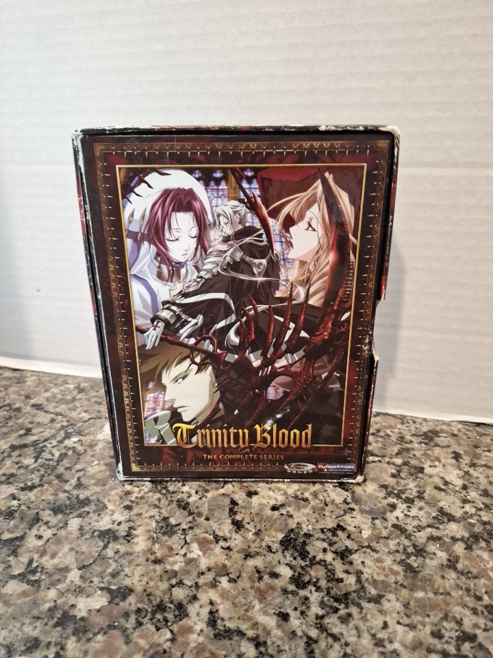 Trinity Blood The Complete Series ~ 2007 ~~ Art Booklets Included
