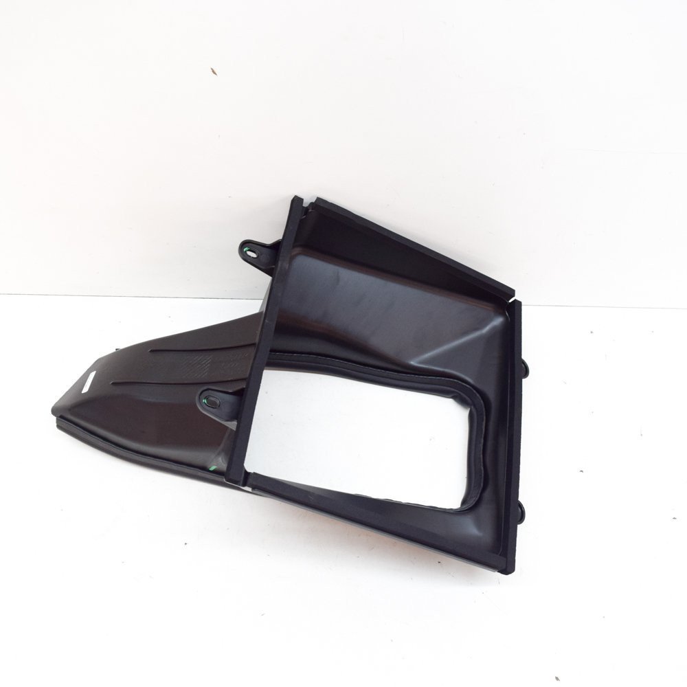 MASERATI QUATTROPORTE M156 Intercooler Radiator Right Air Duct 670037774 OEM New  