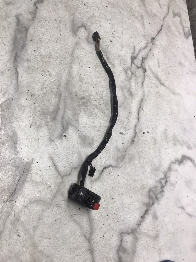 03 Suzuki SV650 SV 650 K Right Hand Control Switch Starter Button