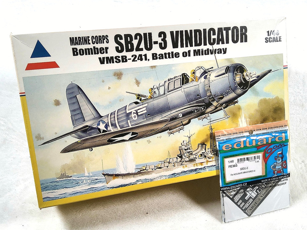 Accurate Miniatures 1/48 SB2U-2 Vindicator 3409 + Eduard Photo-Etch Set Unbuilt-image