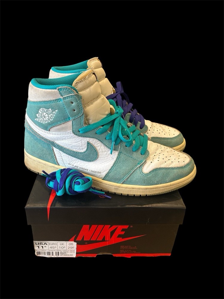 M152) Nike Air Jordan 1 One Retro High OG Turbo Green 555088-311 Men's Size 11.5