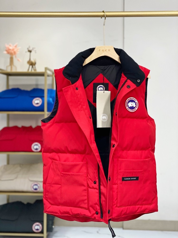 Canada Goose Basic Outdoor Down Men's  jacket Red❤️