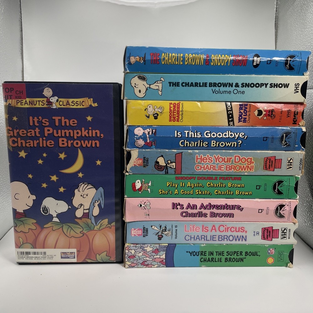 Lot Of 10 Charlie Brown VHS Vintage, Peanuts Classic, Different Titles