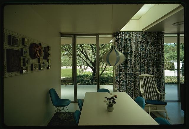 Columbus Indiana Miller House 1950s Interior Dining Room Eero Saarinen