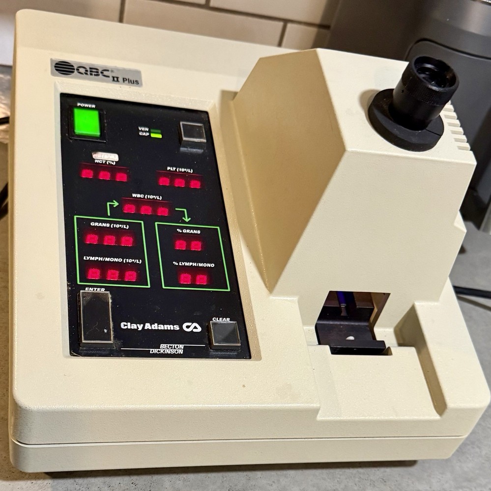 Becton Dickinson QBC II Plus Reader 4452 Hematology Analyzer - Tested Working
