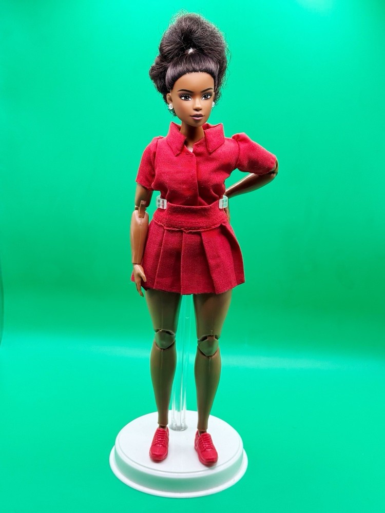 Hand-sewn Top And Pleated Short Skirt Set For Barbie Doll ( Curvy Doll )