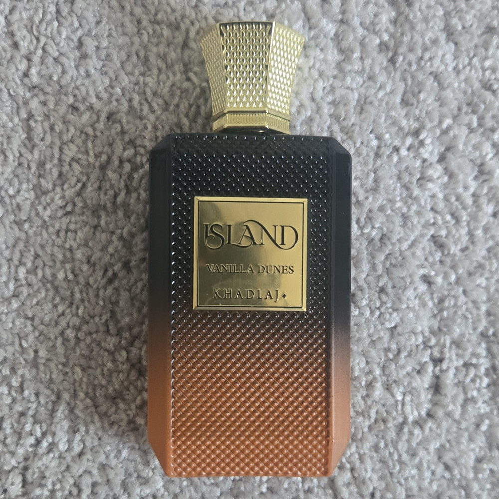 Khadlaj Island Vanilla Dunes Extrait de Parfum Spray 3.4 fl oz Regular