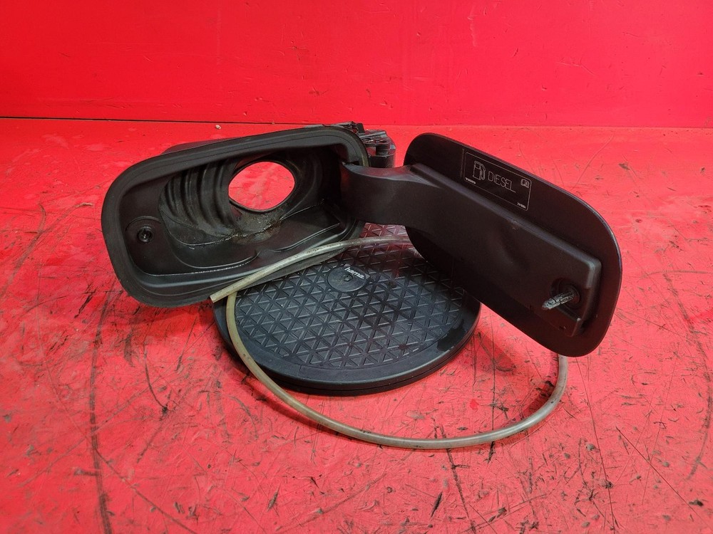 VOLVO XC90 FUEL FILLER FLAP 2015 5 DOOR ESTATE BLUE