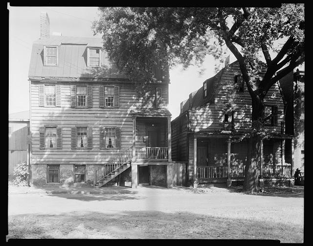 Photo:Savannah Georgia 1930s 310-312 Bryan Street East Houses`
