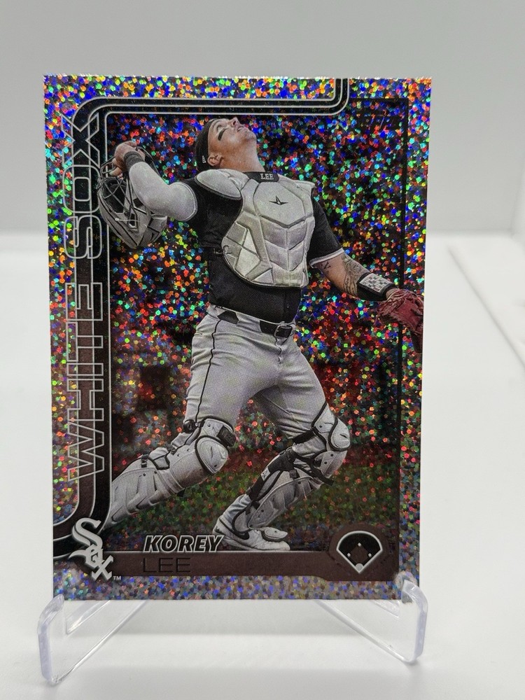 2025 Topps Series 1 Confetti Rainbow Foil Korey Lee #257 White Sox Rookie Card