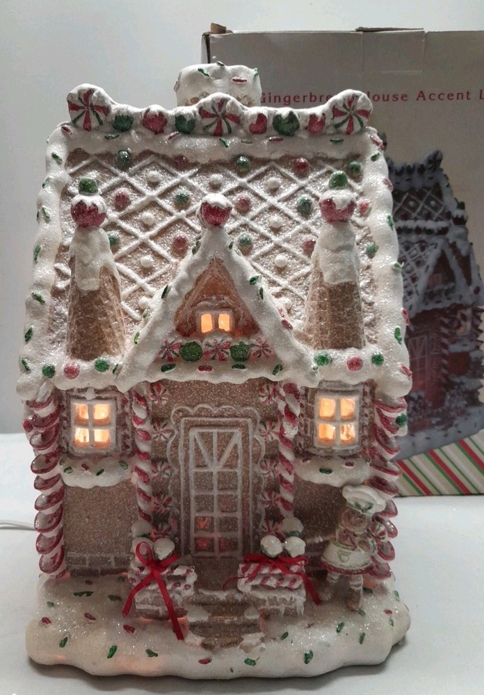 Cracker Barrel Gingerbread House Christmas Accent Light-image
