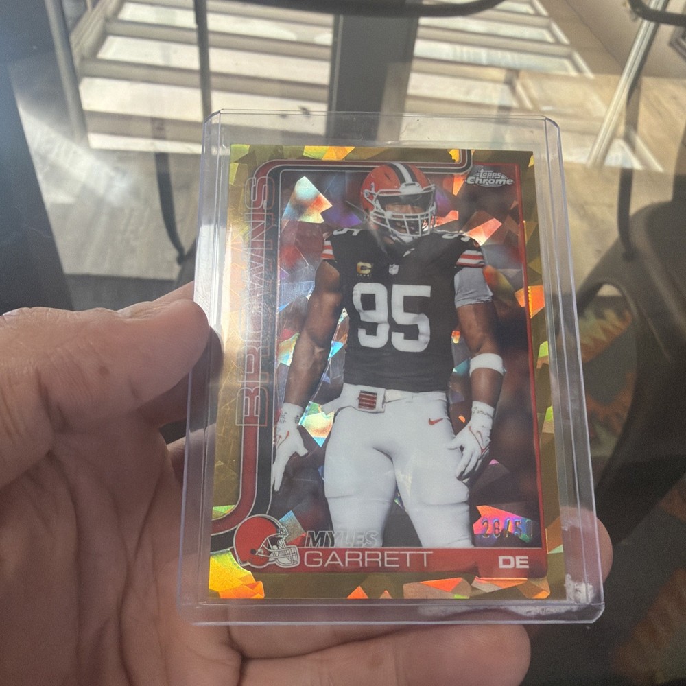 2025 Topps Chrome Sapphire Football Myles Garrett Gold /50