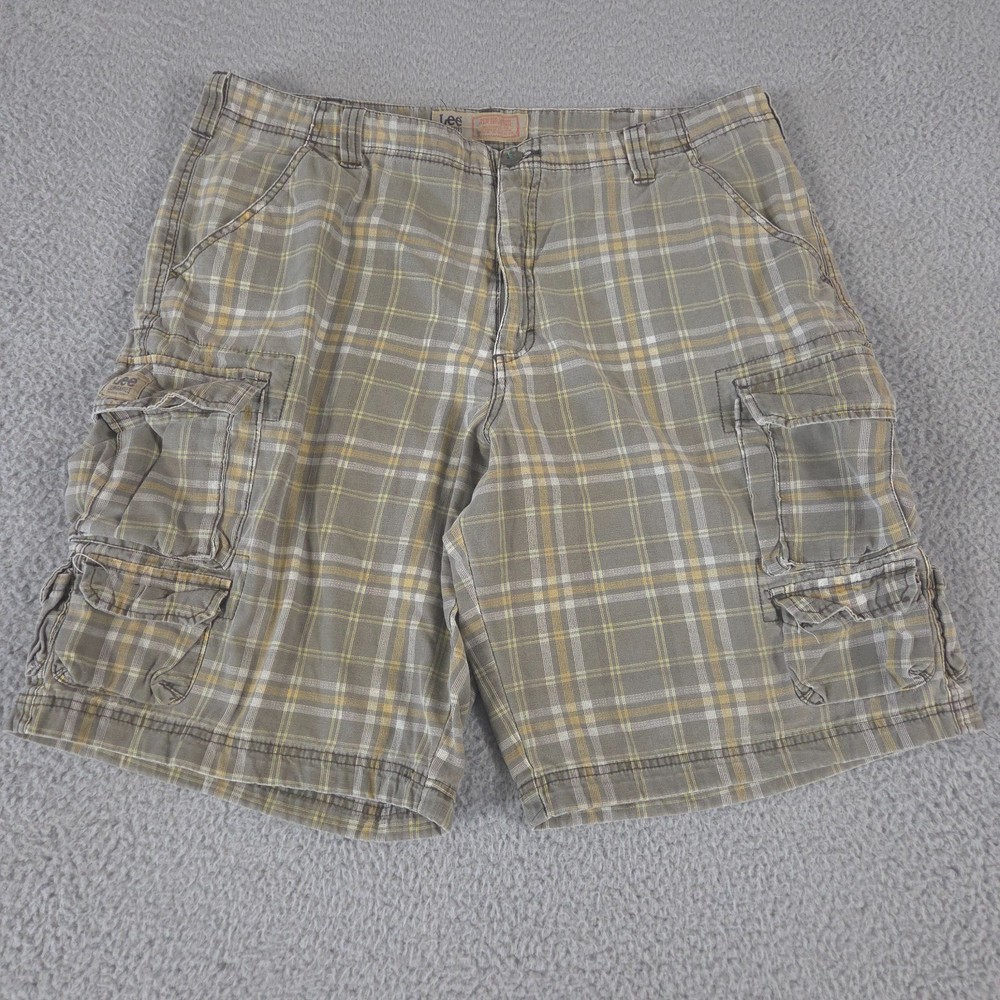 VINTAGE Lee Shorts Mens 38 Plaid Cargo Dungarees 11